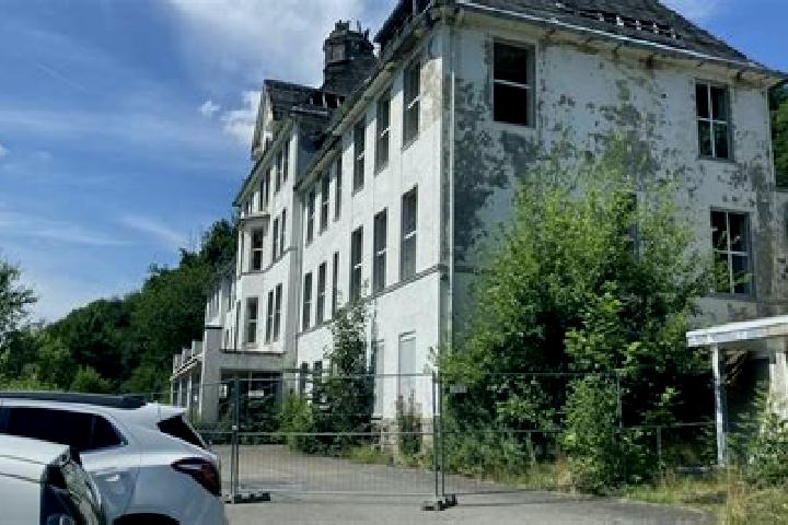 Nova, 29 — Escort in Maroldsweisach, Germany