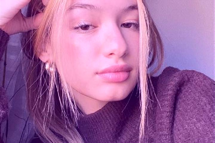 Nova, 30, a blonde brown-eyed caucasian companion based in Nove Zaporizhzhya. Offering Tantra, Fetish, Overnight, Massage, Roleplay. Available for incall and...