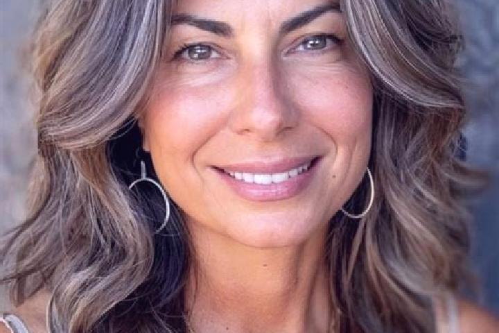 Nova, 30, a brunette grey-eyed middle eastern companion based in Sunnyside. Offering 69, Tantra, Overnight, OWO, BDSM. Available for incall and outcall, day ...
