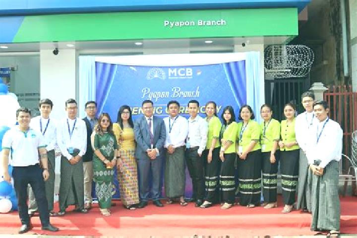 Nova, 30 — Escort in Pyapon, Myanmar