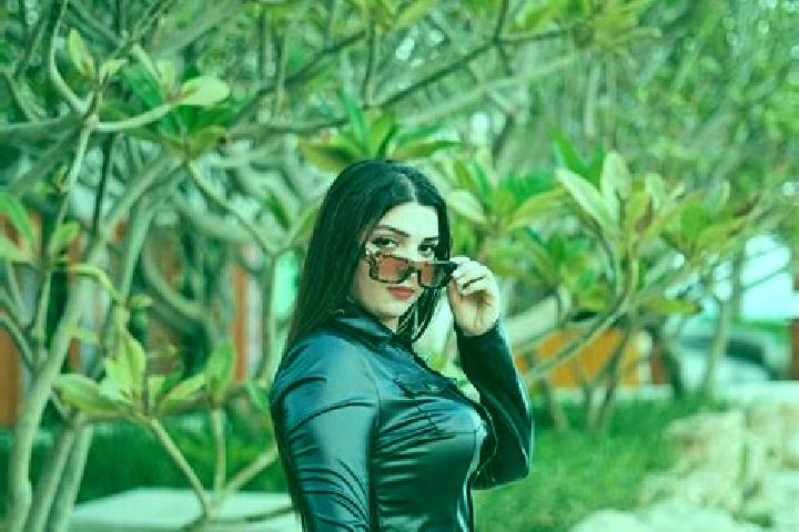 Nova, 30 — Escort in Saman, Iran
