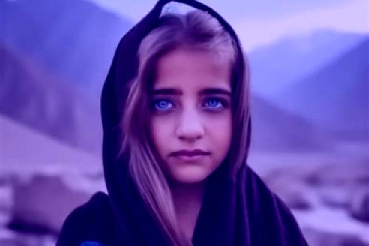 Nova, 31, a auburn grey-eyed middle eastern companion based in Nankana Sahib. Offering Girlfriend Experience, Tantra, BDSM, CIM. Available for incall and out...