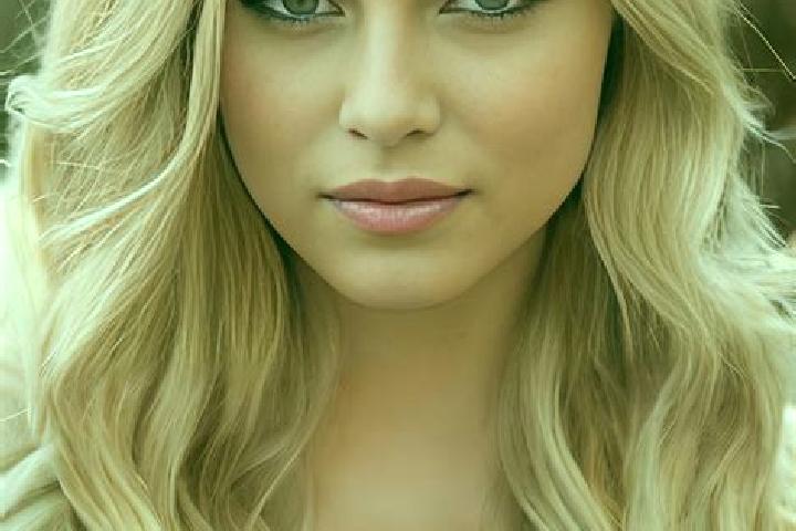 Nova, 31, a blonde green-eyed european companion based in Kyogoku. Offering Overnight, Deep French Kissing, A-Level, Striptease, Girlfriend Experience. Avail...