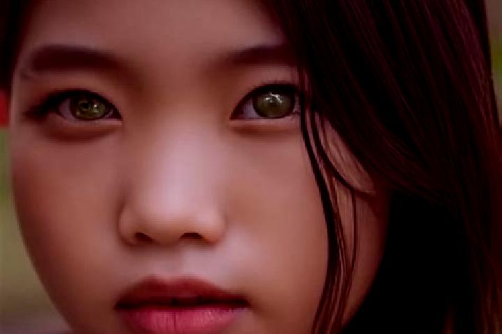 Nova, 31, a chestnut green-eyed asian companion based in Naboville. Offering Tantra, Roleplay. Available for incall and outcall, overnight bookings available.