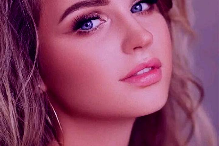 Nova, 31, a dark blonde blue-eyed middle eastern companion based in Deiva Marina. Offering Deep French Kissing, Fetish, 69. Available for incall and outcall,...