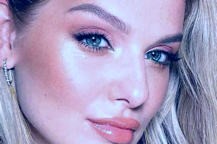 Nova, 31, a dark blonde green-eyed caribbean companion based in Masparrito. Offering Girlfriend Experience, Overnight, A-Level, Tantra. Available for incall ...