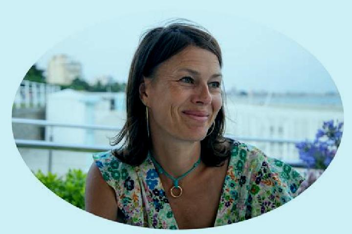 Nova, 31 — Escort in Avoine, France