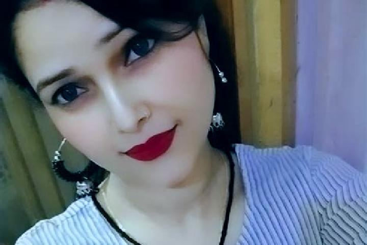 Nova, 31 — Escort in Khutar, India