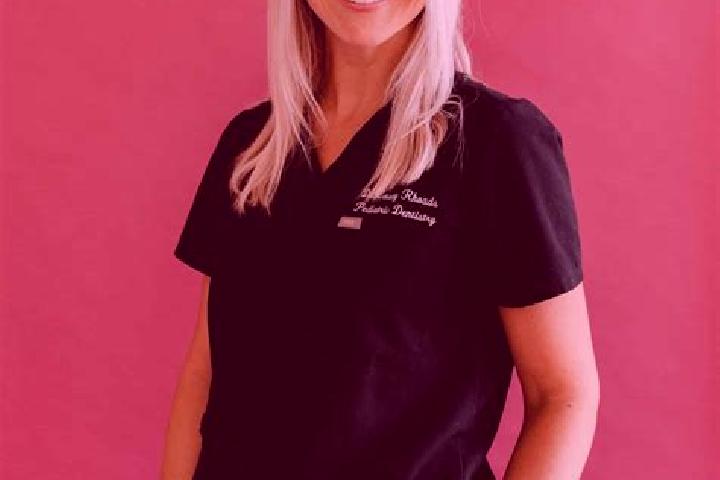 Nova, 31 — Escort in Lenexa, United States