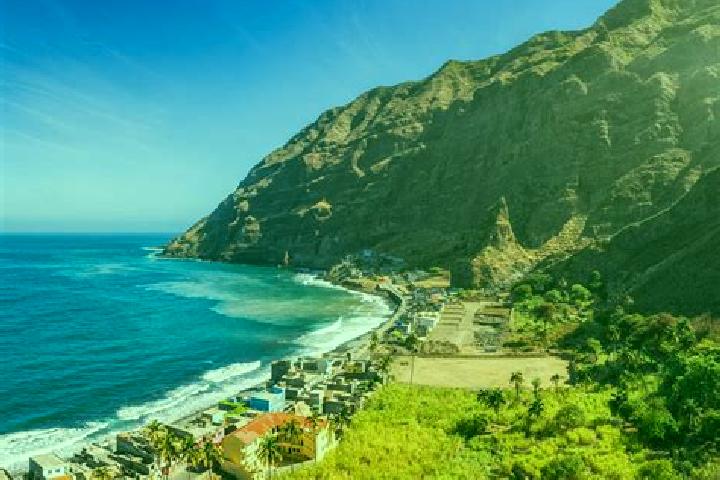 Nova, 31 — Escort in Pombas, Cape Verde