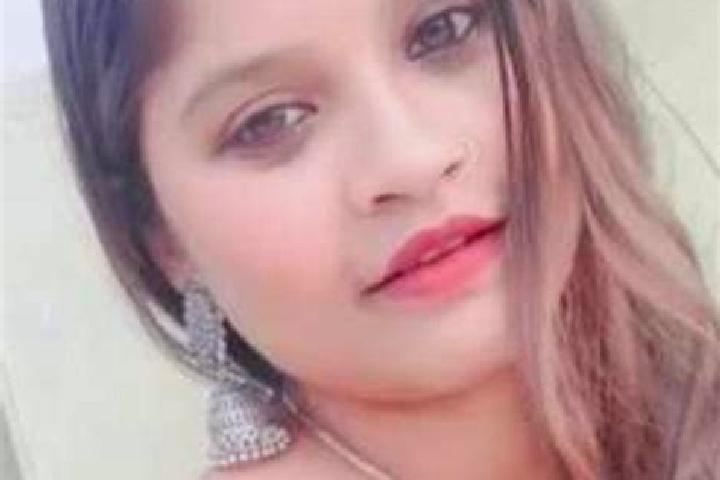Nova, 31 — Escort in Rupa, India