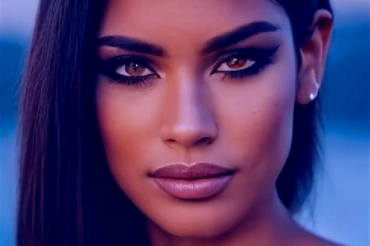 Nova, 32, a black dark-eyed latina companion based in Wakendorf Zwei. Offering A-Level, Erotic Massage, Domination. Available for incall and outcall, day and...