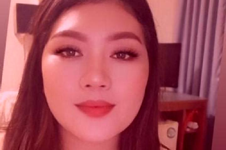 Nova, 32, a blonde amber-eyed asian companion based in Linz am Rhein. Offering Striptease, Deep French Kissing, Massage, Erotic Massage. Available for incall...