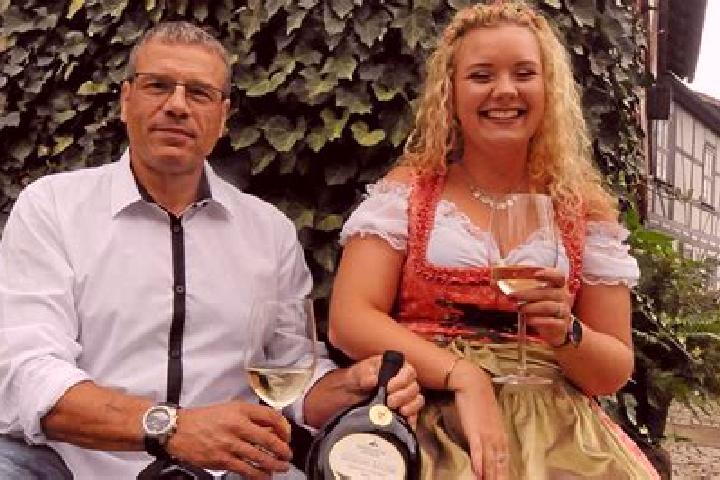 Nova, 32 — Escort in Ingersleben, Germany
