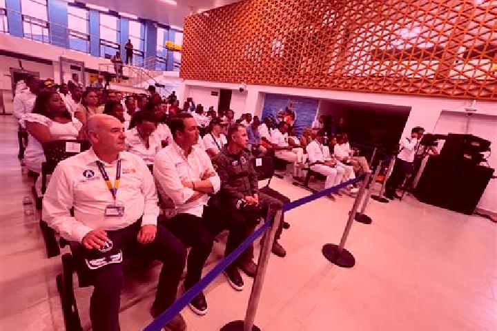 Nova, 32 — Escort in Terminal de Providencia, Mexico