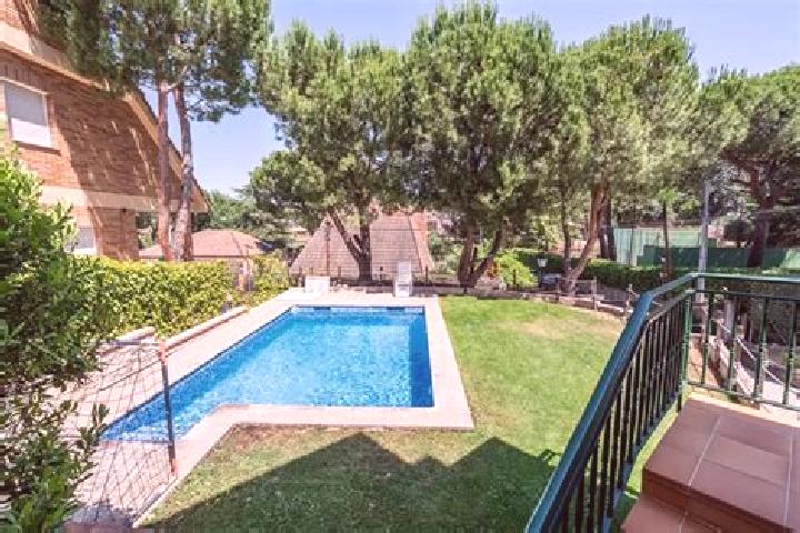 Nova, 32 — Escort in Torrelodones, Spain