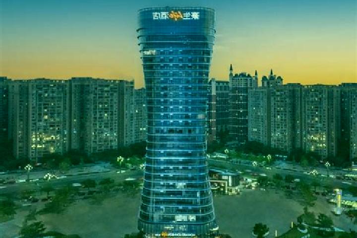 Nova, 32 — Escort in Xindu, China