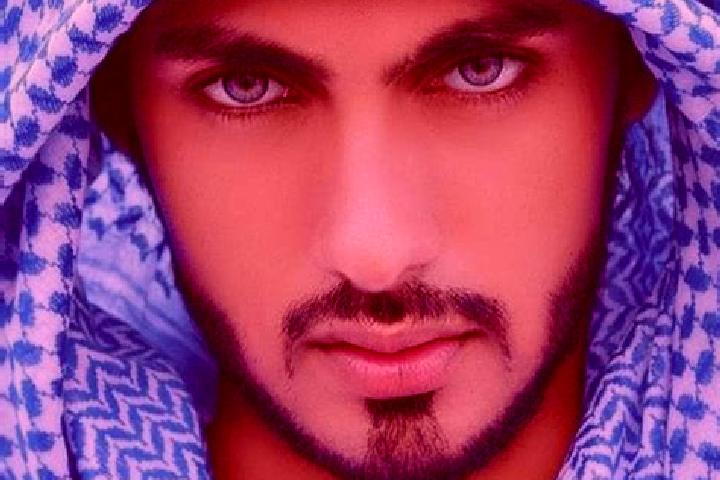 Nova, 33, a auburn blue-eyed middle eastern companion based in el Pont de Suert. Offering Roleplay, Dinner Date, CIM. Available for incall and outcall, day a...