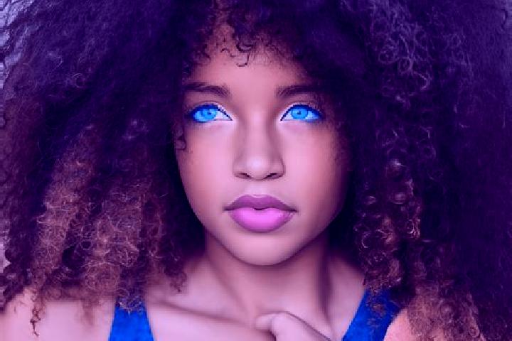 Nova, 33, a black blue-eyed ebony companion based in Clairton. Offering Dinner Date, Deep French Kissing, Prostate Massage. Available for incall and outcall,...