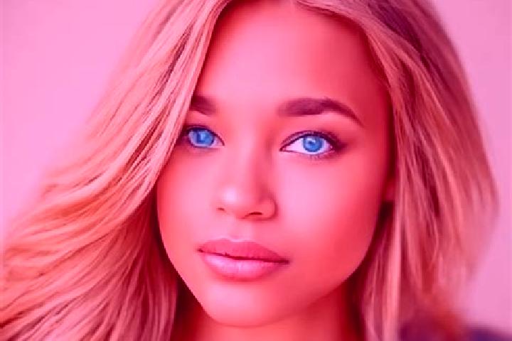 Nova, 33, a dark blonde blue-eyed latina companion based in Almalau. Offering Erotic Massage, A-Level, Dinner Date, Fetish. Available for incall and outcall,...