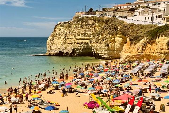 Nova, 33 — Escort in Assafarge, Portugal
