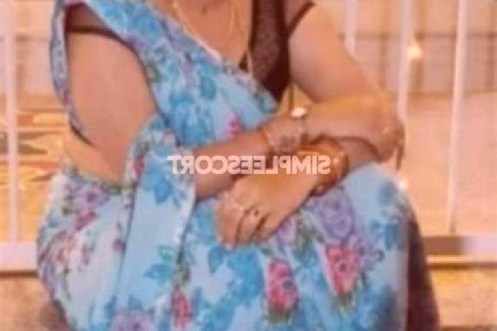 Nova, 33 — Escort in Kukatpally, India