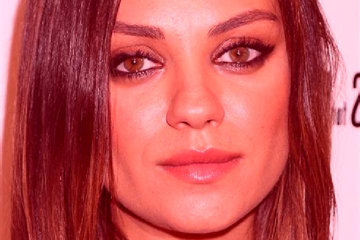 Nova, 34, a auburn hazel-eyed middle eastern companion based in Embrach / Kellersacker. Offering Dinner Date, A-Level, Erotic Massage, Girlfriend Experience....