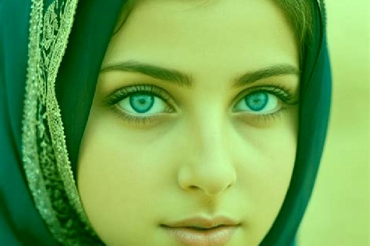 Nova, 34, a blonde amber-eyed middle eastern companion based in Liusheng. Offering BDSM, OWO, Couples. Available for incall and outcall, day and evening dates.