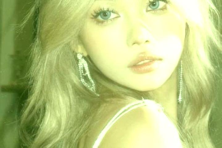 Nova, 34, a blonde dark-eyed asian companion based in Gonars. Offering Domination, Girlfriend Experience, Duos. Available for incall and outcall, overnight b...