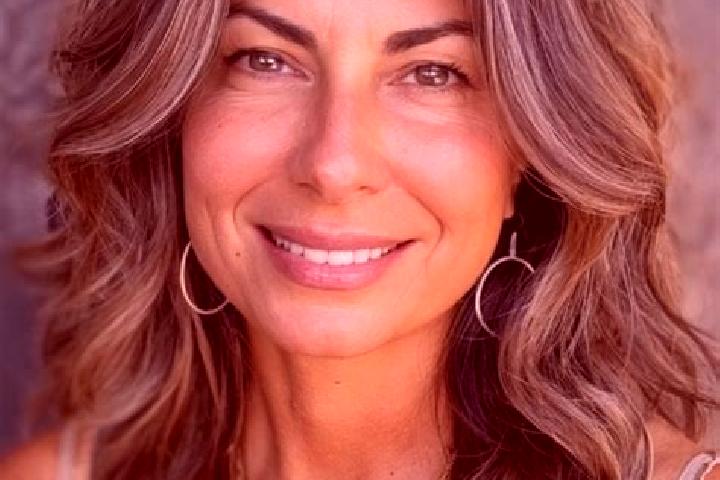 Nova, 34, a brunette grey-eyed ebony companion based in Robbio. Offering 69, Girlfriend Experience, Prostate Massage. Available for incall and outcall, overn...