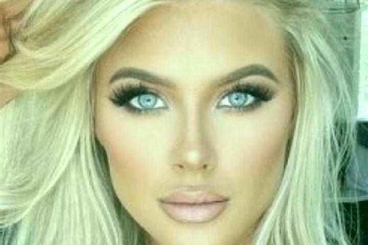 Nova, 34, a platinum blonde dark-eyed european companion based in Yantongtun. Offering Fetish, Dinner Date, Couples, Travel Companion. Available for incall a...