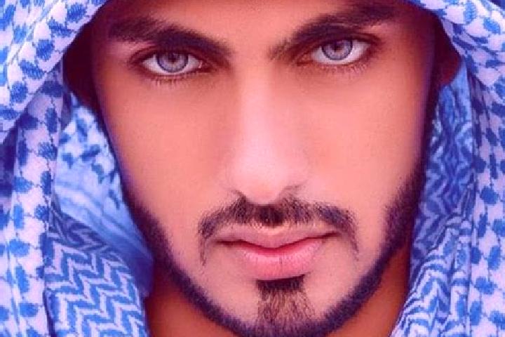 Nova, 34, a red blue-eyed middle eastern companion based in Przybyslawice. Offering CIM, Overnight, OWO, Dinner Date. Available for incall and outcall, day a...