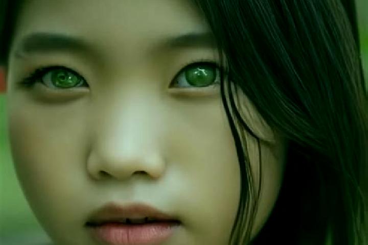 Nova, 34, a red green-eyed asian companion based in Cuntalapa. Offering BDSM, OWO, Dinner Date. Available for incall and outcall, overnight bookings available.