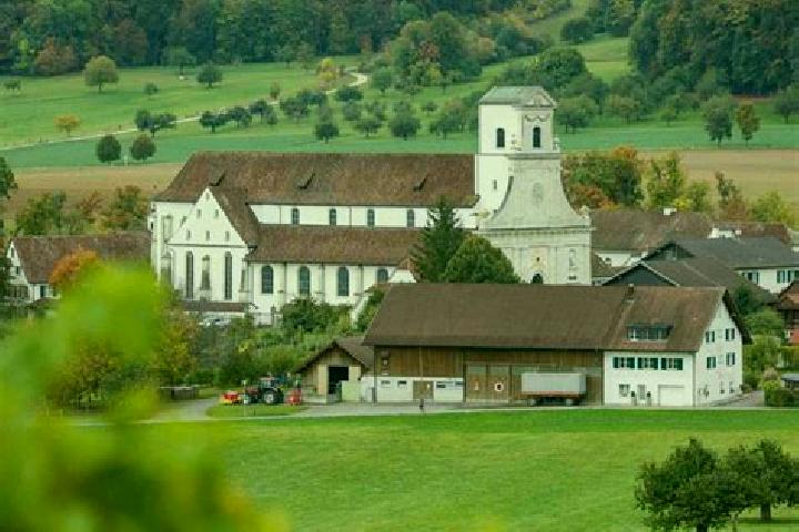 Nova, 34 — Escort in Mariastein, Austria