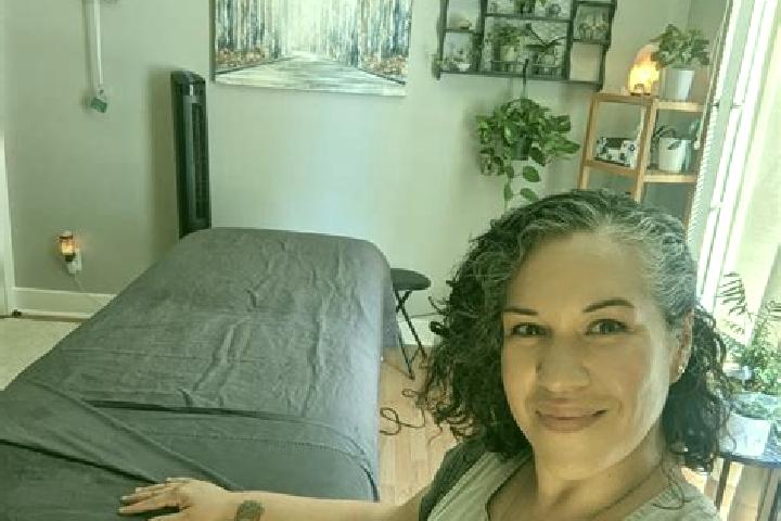 Nova, 35, a red grey-eyed latina companion based in Long Beluah. Offering Massage, A-Level. Available for incall and outcall, day and evening dates.