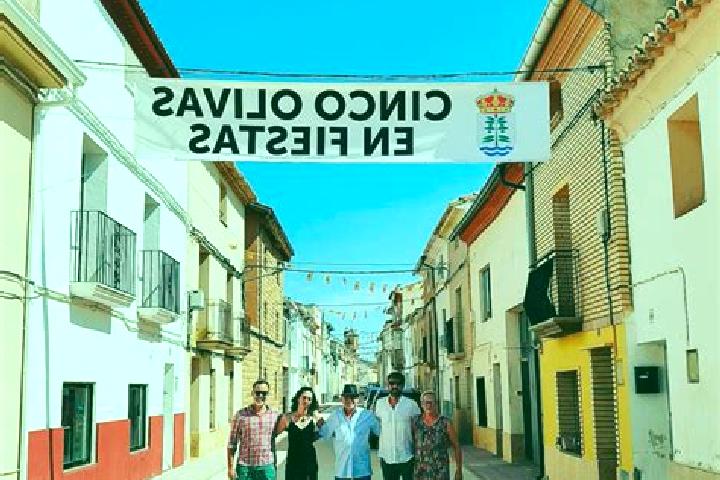 Nova, 35 — Escort in Cinco Olivas, Spain