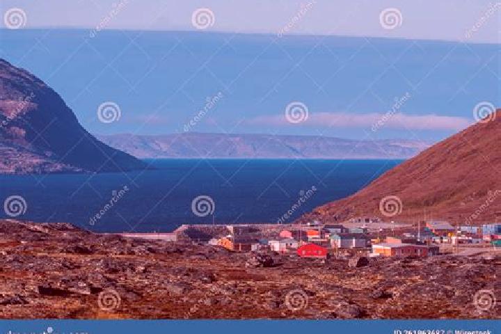 Nova, 35 — Escort in Kangiqsujuaq, Canada