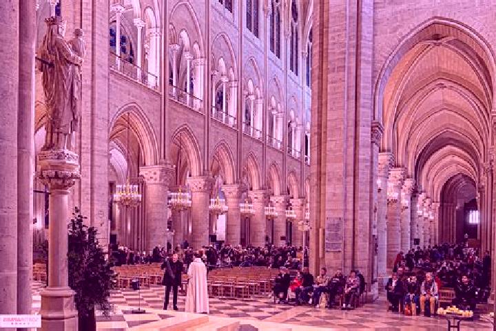 Nova, 35 — Escort in Notre-Dame-de-Boisset, France