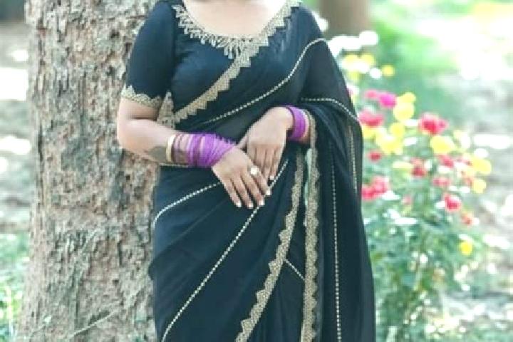 Nova, 36, a black dark-eyed caribbean companion based in Majalgaon. Offering Striptease, 69, Erotic Massage, Roleplay, A-Level. Available for incall and outc...