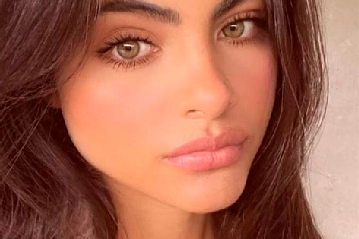 Nova, 36, a black dark-eyed european companion based in El Cuervo. Offering 69, Tantra, Striptease, Duos, Deep French Kissing. Available for incall and outca...