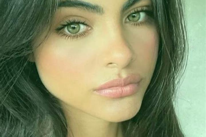 Nova, 36, a blonde dark-eyed middle eastern companion based in Ndali. Offering Erotic Massage, Couples, BDSM. Available for incall and outcall, day and eveni...