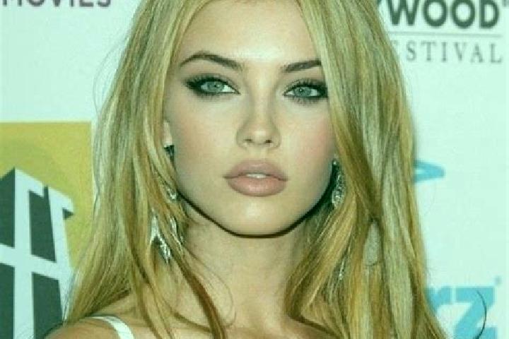 Nova, 36, a blonde hazel-eyed asian companion based in Tejeda y Segoyuela. Offering Overnight, Deep French Kissing, Party Girl. Available for incall and outc...