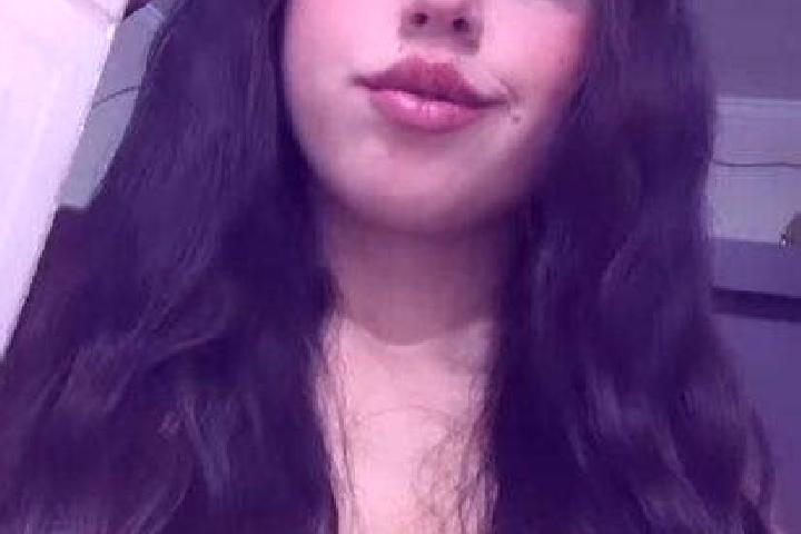 Nova, 36, a brunette grey-eyed mediterranean companion based in Fuentelespino de Haro. Offering GFE, Striptease, Fetish, Erotic Massage. Available for incall...