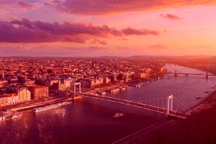 Nova, 36 — Escort in Pest, Hungary