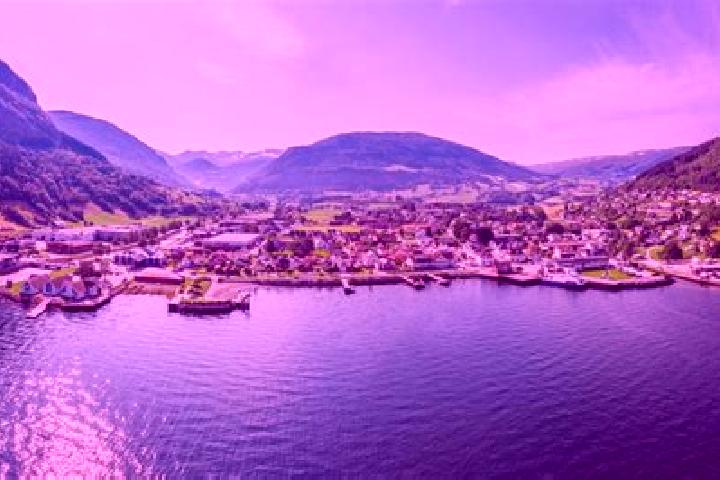 Nova, 36 — Escort in Vikoyri, Norway