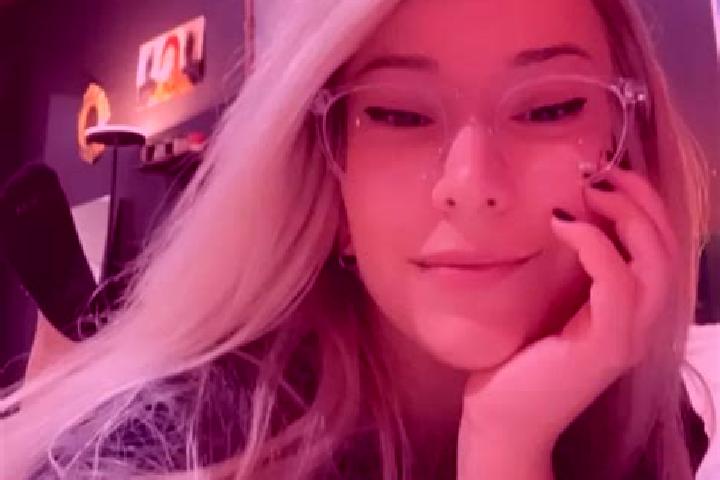 Nova, 37, a blonde grey-eyed european companion based in Villeneuve-le-Comte. Offering GFE, 69, Overnight, Domination, Prostate Massage. Available for incall...
