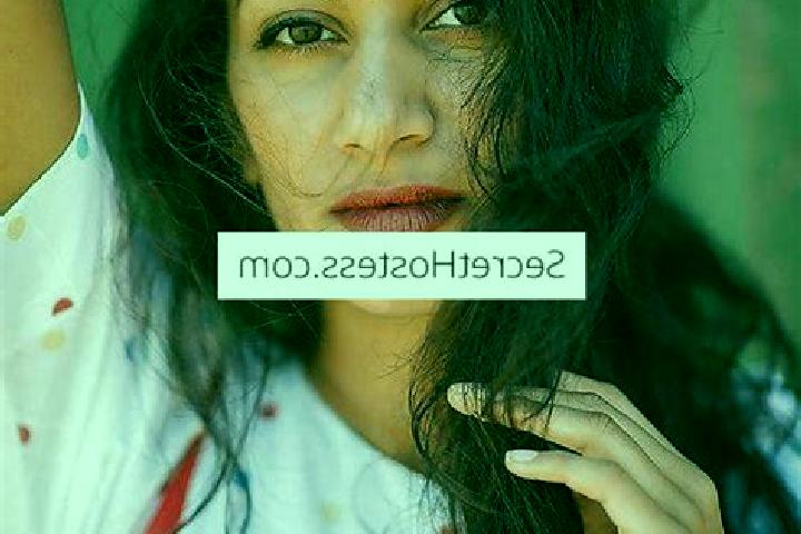 Nova, 37, a red dark-eyed indian companion based in Heias. Offering Girlfriend Experience, A-Level, Deep French Kissing. Available for incall and outcall, da...