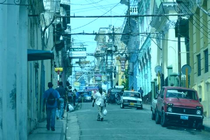 Nova, 37 — Escort in Santiago de las Vegas, Cuba
