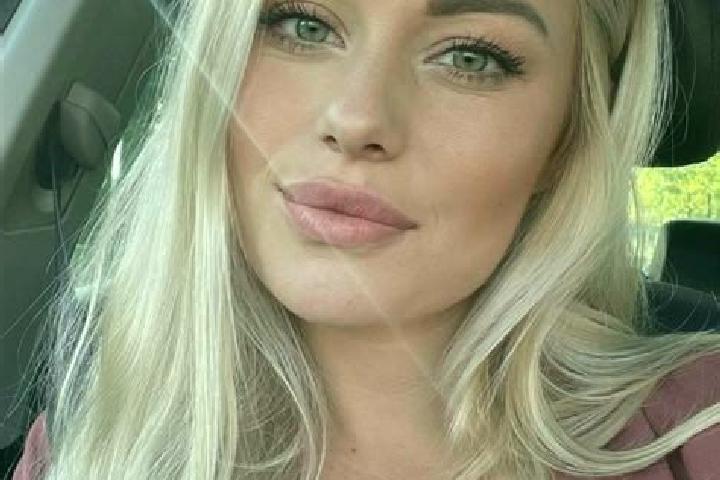 Nova, 38, a blonde hazel-eyed caucasian companion based in Chateauneuf-le-Rouge. Offering Prostate Massage, CIM, Massage, Couples. Available for incall and o...