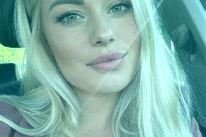 Nova, 38, a blonde hazel-eyed european companion based in Rians. Offering BDSM, Dinner Date, OWO. Available for incall and outcall, overnight bookings availa...